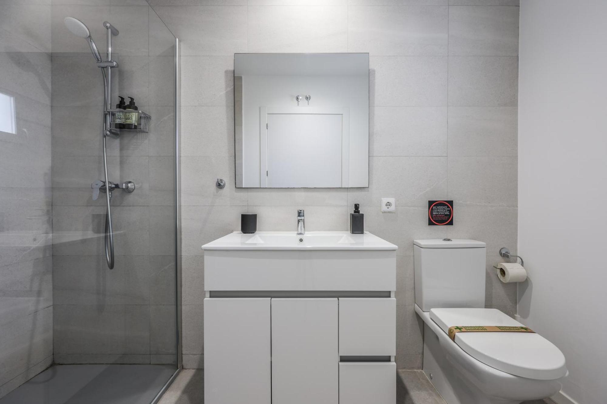 Apartment Nuevo Estudio A Metros De La Playa, Con Terraza Y Zonas Comun 3c Valencia